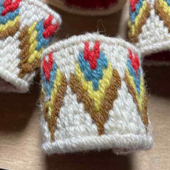 Handmade 1970's Vintage Needlepoint Canvas Napkin Rings - Set of 8 - 70's Boho - Picture 5 of 7